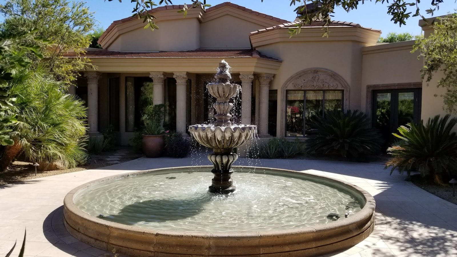 Complete Pool Retiling & Deck Renovation